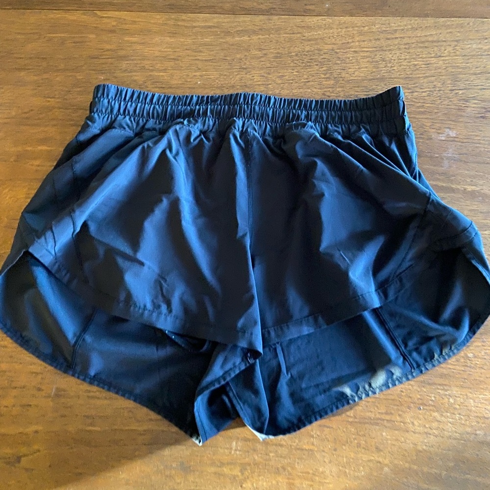 Lululemon “track that high rise” lined shorts. 3” inseam. Black size 14 women